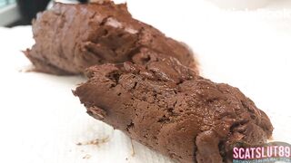 Fat Trans BBW Takes Shit w/ Beautiful Consistency