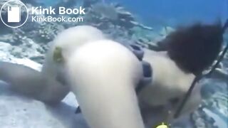 Poo Underwater (with some lovely music)