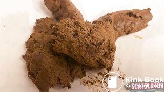 Close-Up Shit from My Loose Asshole