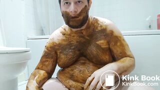 fat gay guy chewing and smearing shit