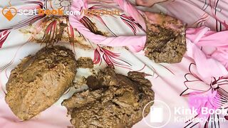 Dirty JOI shit your pants and cum with me