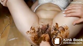 2 kinky fisting scat girls