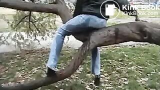 PSG - Dany public pants mess #3