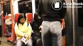 PPG - Dany subway jeans wetting