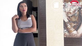 I fuck my stepsister's pillow until I pee on her and my stepmother discovers me, look at her reactio