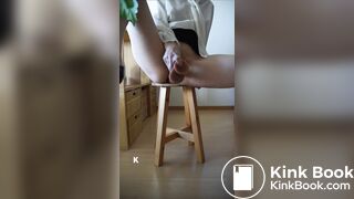 I pretend to be an office lady and masturbate in a solo show while fantasizing about a naughty relat