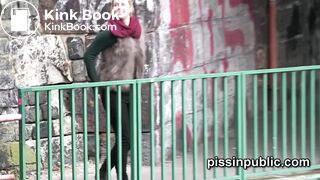 Stingy barbies don't pay for WC and rather risk peeing in city center