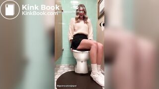 Sora A.I compilation girls flooding toilets w Hyperscat