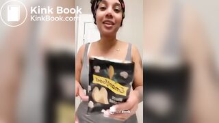 Ebony shits in chip bag