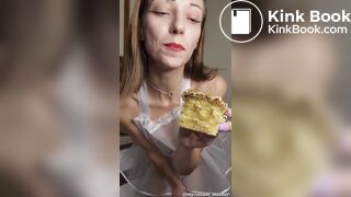 MyceliumMother - Scat Cake