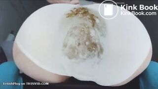 Thick girl huge poop and spread in white panties
