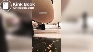 Girl pooping in public toilet2