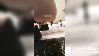 Girl pooping in public toilet - video 14