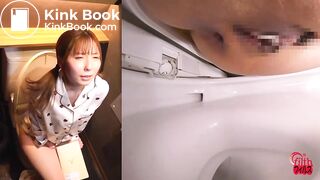 Pretty Japanese girl Pooping