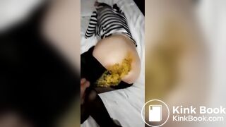 Drunk girl pooping panties