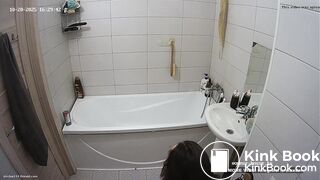 BIG BOOBS GIRL POOP AND FARTS