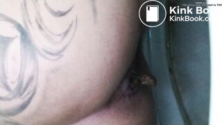 vagabunda grosseira cagando fedido