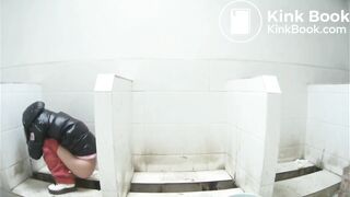 Chinese girl super diarrhea1