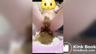 diaper poop reveal