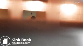 A girl who pooped outside the toilet bowl - video 2