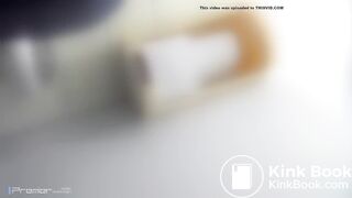 A girl who pooped outside the toilet bowl - video 2