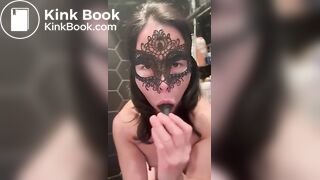 Cleaning Dirty Scat Plug