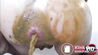 Shitty dildo - video 72