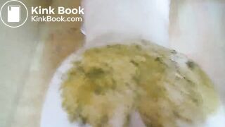 playing with scat when having sex
