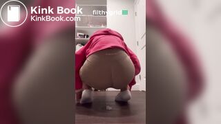 Messing Spandex Shorts - video 2