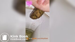 Hard Shitting in toilet - video 2