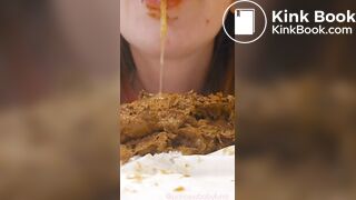 ❤️PERFECT PRINCESS EATING HER POOP❤️