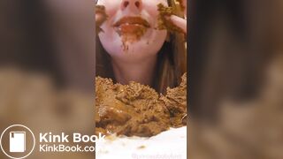 ❤️PERFECT PRINCESS EATING HER POOP❤️