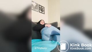 Jeans poop - video 29