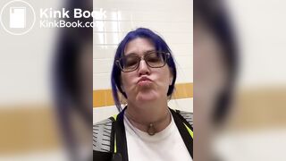 She shitting
