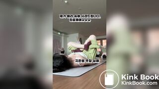 korean girl yoga fart