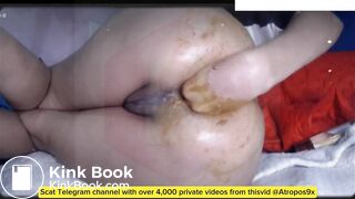 Latina bursts her anus and shits