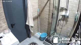 SEXY BLONDE DIARRHEA (4th trip)