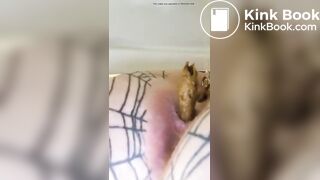 She pooping - video 27