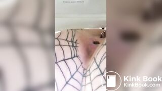 Milf poop - video 13