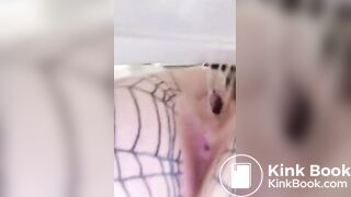 Milf poop - video 13