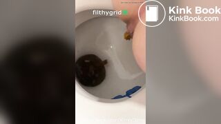 Woman pooping on toilet - video 3