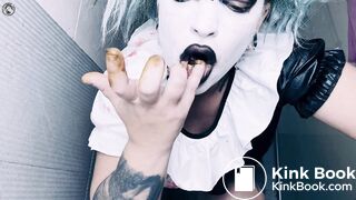 Little pale girl on Halloween Special