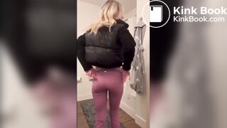 Blackras poops her purple lululemon leggings