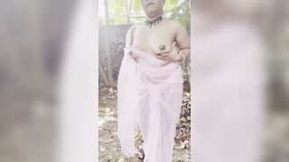 Sri Lankan in Saree Scat