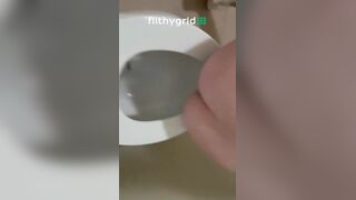 Girl pooping on toilet - video 331