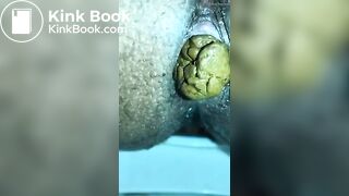 POO_CLOSE_UP