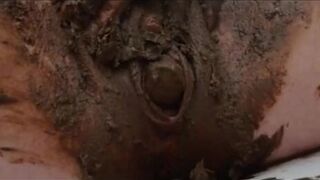 Shit filled pussy - video 5