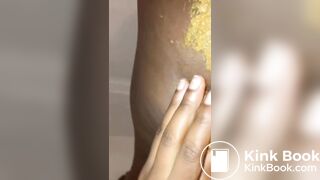 2 ebony friends playing in dookie pt 1