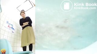 Japanese Hot Lady pooping dormitory toilet