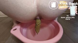 Pooping - video 508